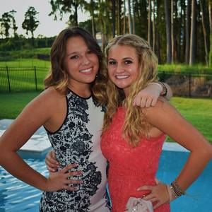 Meet your Posher, Cayman